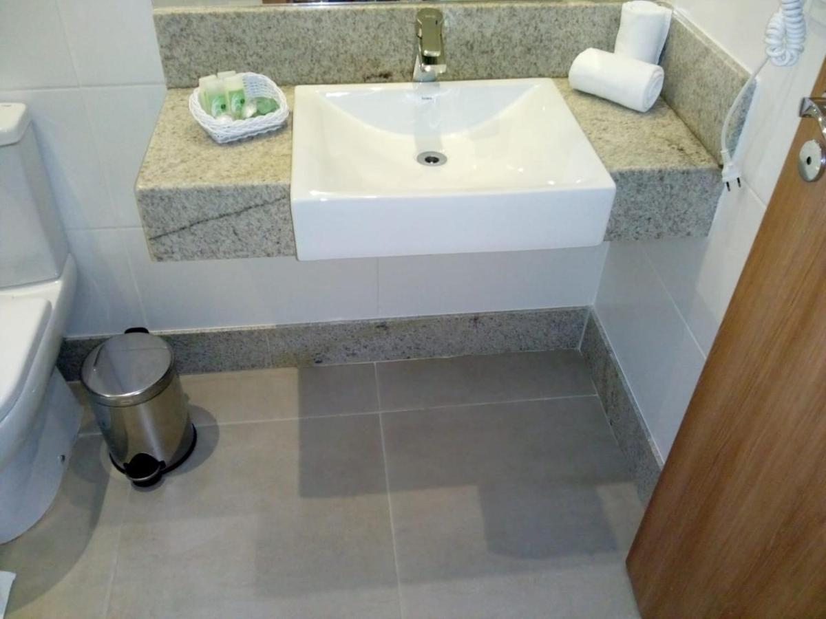 Suite Cond Vista Azul Em Pedra Azul - Домингос Мартинс Екстериор снимка